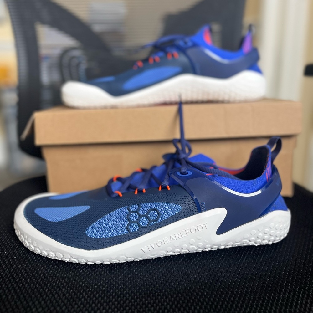 Vivobarefoot Mens Motus Strength Dazzling Blue Navy Orange. Men’s US- 11 NWB